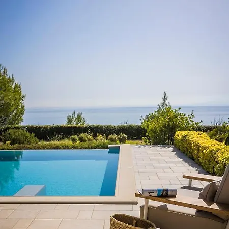فيلة Luxury Kefalonia
