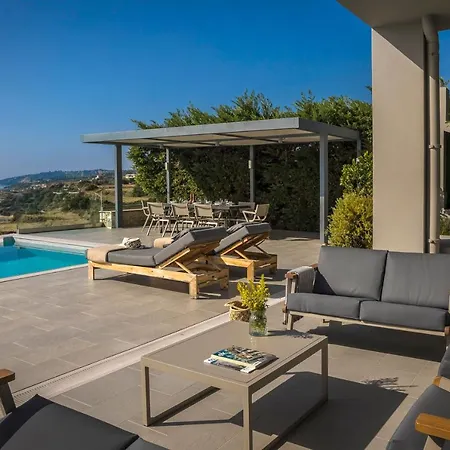 Luxury Kefalonia فيلة